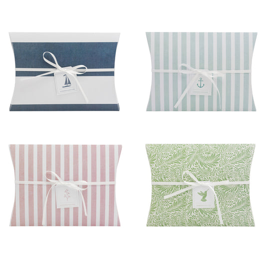 Foto en cartón con peana (XXS) y caja Comunión