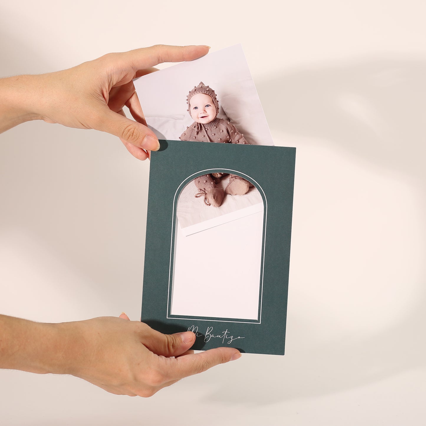 Tarjeta recordatorio para Bautizo - Modelo Ventana